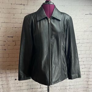 Jaqueline Ferrar genuine lambskin leather black jacket petite large